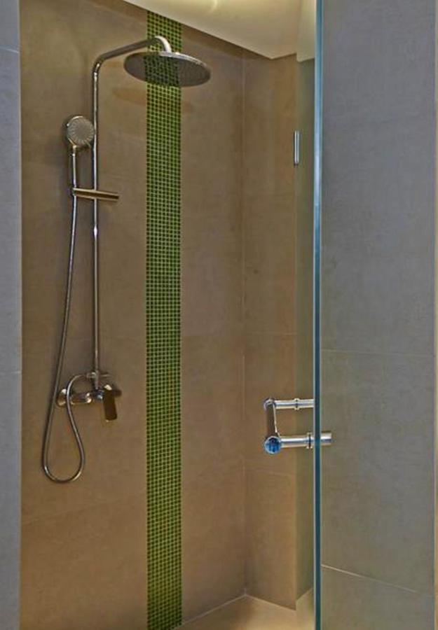 Ibis Styles Bandung Grand Central Buitenkant foto