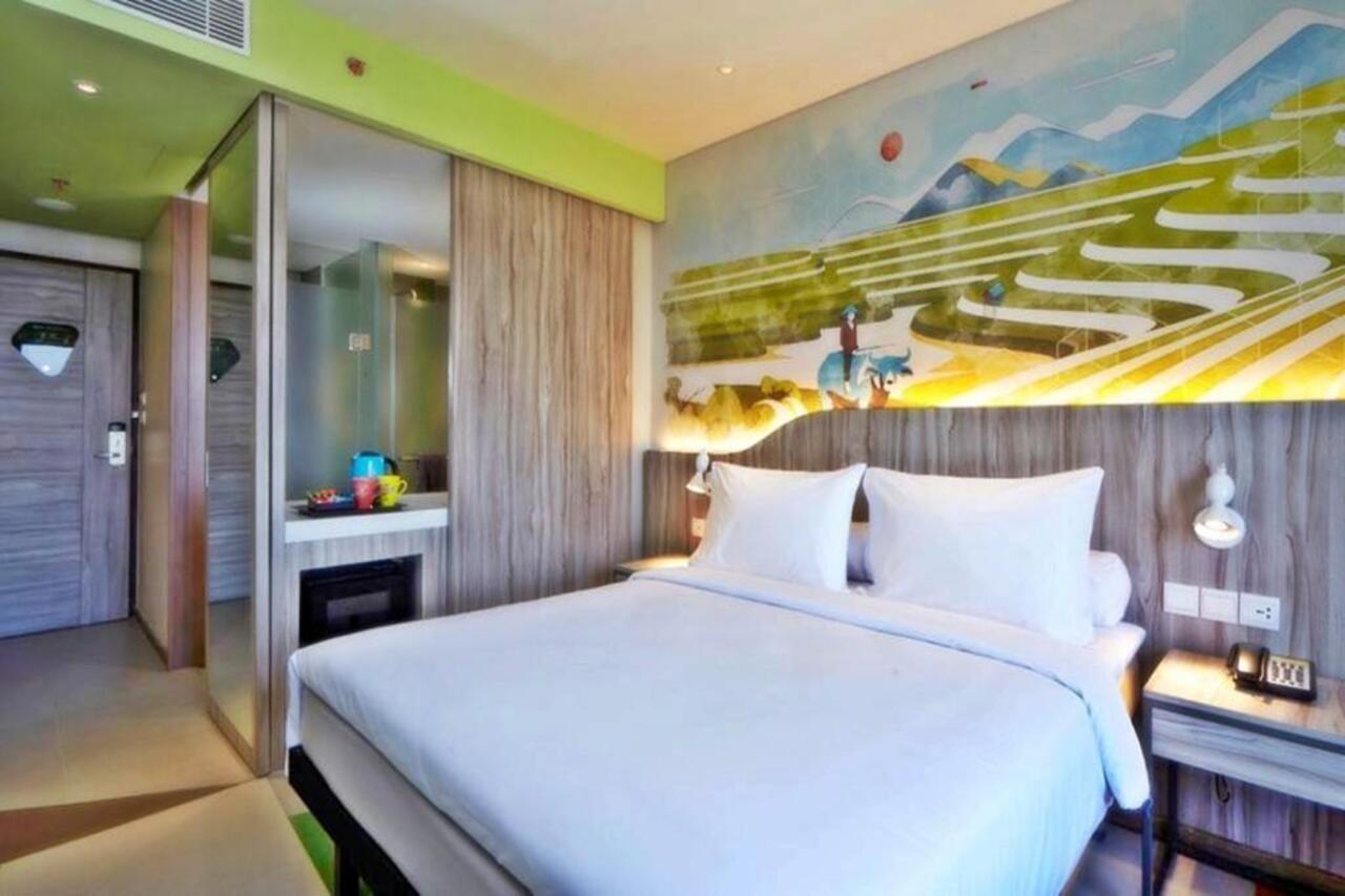 Ibis Styles Bandung Grand Central Buitenkant foto