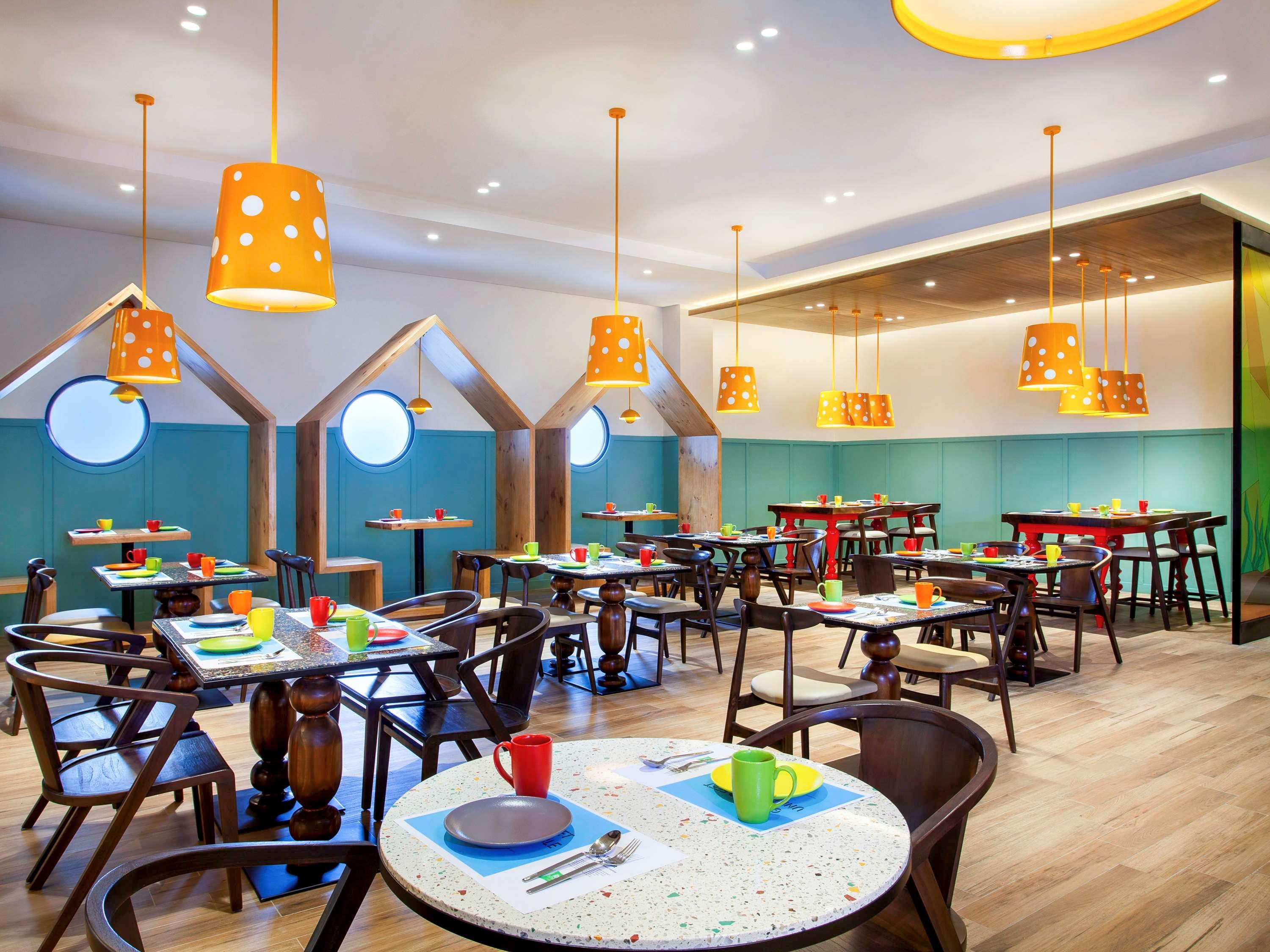 Ibis Styles Bandung Grand Central Buitenkant foto